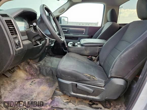 2019 Ram 1500 Tradesman with VIN 3C6JR6DT0KG560950, listed as a Copart auction lot 63824615 with 107,474 mi miles and Salvage title. Bid and sale history available at DreamBid. Image 7.