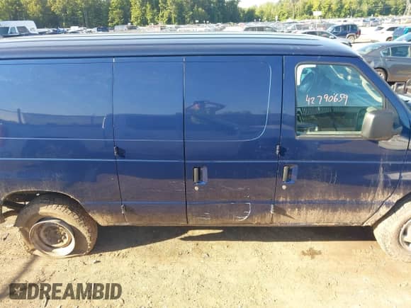2013 Ford Econoline Cargo Commercial with VIN 1FTNE2EW3DDA10648, listed as a IAAI auction lot 42790659 with 101,403 mi miles and . Bid and sale history available at DreamBid. Image 13.