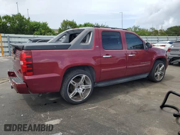 2007 Chevrolet Avalanche 2LT с VIN 3GNEC12J07G235732, выставлен на аукционе Copart как лот 62219635 с пробегом Не указан миль и Чистый • Clean title. История ставок и продаж доступна на DreamBid. Изображение 3.