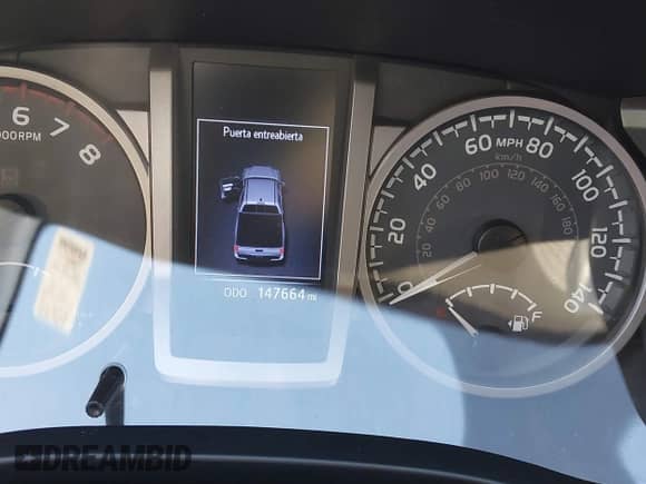 2016 Toyota Tacoma SR5 с VIN 5TFAX5GNXGX067222, выставлен на аукционе IAAI как лот 41340285 с пробегом 147 664 миль миль и . История ставок и продаж доступна на DreamBid. Изображение 15.