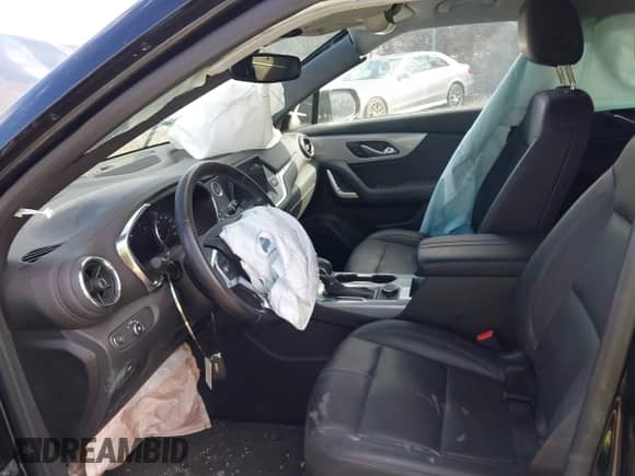 2022 Chevrolet Blazer LT с VIN 3GNKBJRS4NS236932, выставлен на аукционе IAAI как лот 41521421 с пробегом 40 225 миль миль и . История ставок и продаж доступна на DreamBid. Изображение 5.