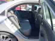 2009 Hyundai Sonata Limited с VIN 5NPEU46C39H561750, выставлен на аукционе IAAI как лот 43444403 с пробегом 267 111 миль миль и . История ставок и продаж доступна на DreamBid. Изображение 8.