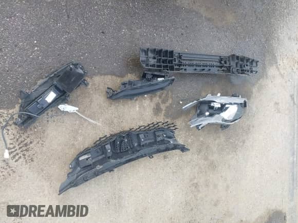 2017 Honda Accord EX-L with VIN 1HGCT1B8XHA004092, listed as a IAAI auction lot 42182713 with 102,782 mi miles and . Bid and sale history available at DreamBid. Image 18.