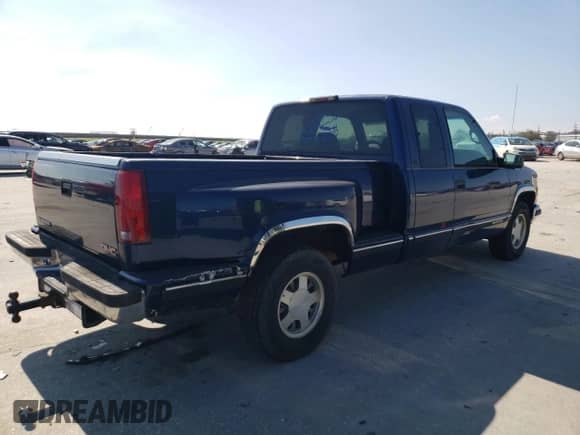 1998 GMC Sierra 1500 с VIN 2GTEC19R0W1547075, выставлен на аукционе Copart как лот 46464865 с пробегом 209 425 миль миль и Списание • Salvage title. История ставок и продаж доступна на DreamBid. Изображение 3.
