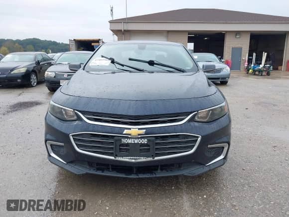2016 Chevrolet Malibu LS z VIN 1G1ZB5ST2GF321155, wystawiony jako IAAI lot #43405965 z przebiegiem 131 759 mil mil oraz . Historia ofert i sprzedaży dostępna na DreamBid. Obrazek 12.
