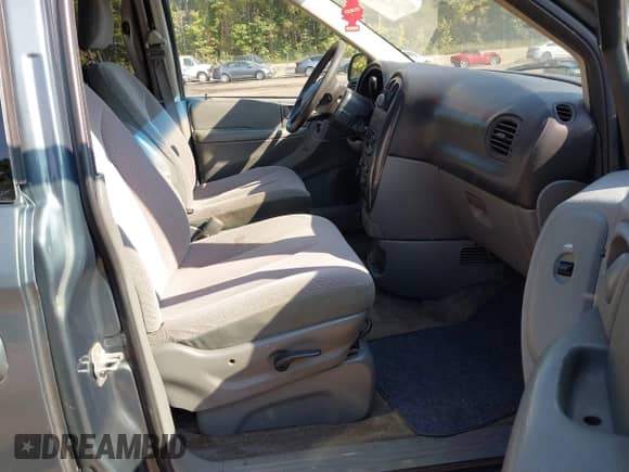 2007 Dodge Caravan SXT with VIN 1D4GP45R07B173723, listed as a IAAI auction lot 43264857 with 355,617 mi miles and . Bid and sale history available at DreamBid. Image 5.
