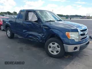 2013 Ford F-150 XL z VIN 1FTFX1CT8DFB46473, wystawiony jako IAAI lot #43378371 z przebiegiem 223 253 mil mil oraz . Historia ofert i sprzedaży dostępna na DreamBid. Obrazek 1.