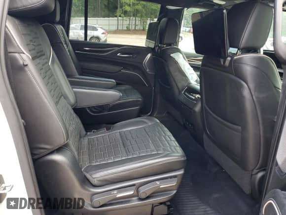 2021 Cadillac Escalade ESV Sport Platinum with VIN 1GYS4RKL6MR479934, listed as a Copart auction lot 60440665 with 46,833 mi miles and Salvage title. Bid and sale history available at DreamBid. Image 11.