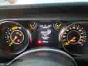 2022 Jeep Wrangler Unlimited Willys Sport с VIN 1C4HJXDM8NW224563, выставлен на аукционе Copart как лот 87717815 с пробегом 25 872 миль миль и Списание • Salvage title. История ставок и продаж доступна на DreamBid. Изображение 9.