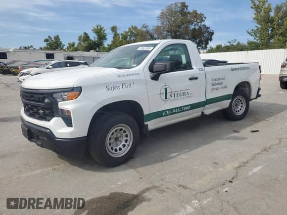 2022 Chevrolet Silverado 1500 Work Truck with VIN 3GCNAAEKXNG526402, listed as a Copart auction lot 70541555 with 77,343 mi miles and Salvage title. Bid and sale history available at DreamBid. Image 1.