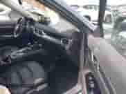 2023 Mazda CX-5 S Preferred z VIN JM3KFBCM5P0173905, wystawiony jako IAAI lot #42485200 z przebiegiem 26 333 mil mil oraz . Historia ofert i sprzedaży dostępna na DreamBid. Obrazek 5.