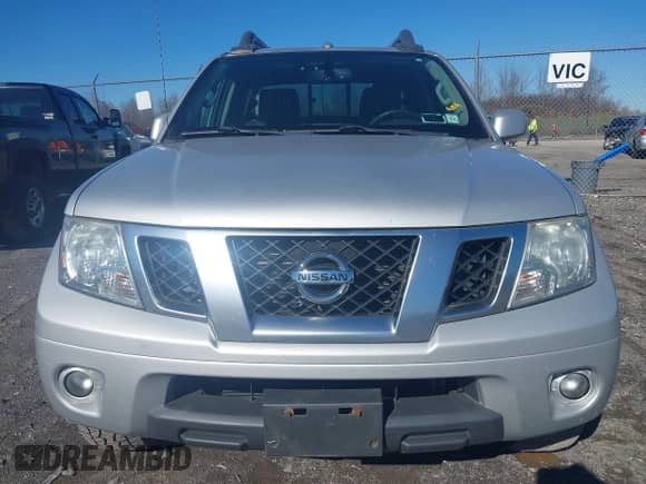 2014 Nissan Frontier S with VIN 1N6AD0EV3EN767670, listed as a IAAI auction lot 43559431 with 127,853 mi miles and . Bid and sale history available at DreamBid. Image 6.