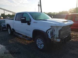 2023 Chevrolet Silverado 2500HD LT z VIN 1GC1YNEY3PF230387, wystawiony jako IAAI lot #43026796 z przebiegiem 66 576 mil mil oraz . Historia ofert i sprzedaży dostępna na DreamBid. Obrazek 1.