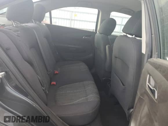 2012 Chevrolet Sonic LT z VIN 1G1JD5SBXC4225133, wystawiony jako Copart lot #68525054 z przebiegiem 93 000 mil mil oraz Szkoda całkowita • Salvage title. Historia ofert i sprzedaży dostępna na DreamBid. Obrazek 10.