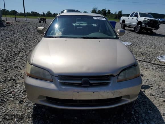 2000 Honda Accord LX с VIN 1HGCG5648YA044898, выставлен на аукционе Copart как лот 70706415 с пробегом 151 386 миль миль и Списание • Salvage title. История ставок и продаж доступна на DreamBid. Изображение 5.