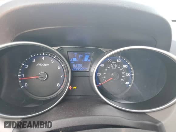 2011 Hyundai Tucson GLS с VIN KM8JUCAC6BU225291, выставлен на аукционе Copart как лот 63660365 с пробегом 200 594 миль миль и Списание • Salvage title. История ставок и продаж доступна на DreamBid. Изображение 9.