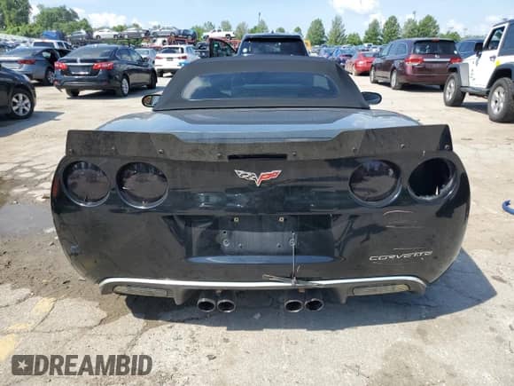 2010 Chevrolet Corvette 1LT with VIN 1G1YE3DW3A5105259, listed as a Copart auction lot 62387085 with 61,002 mi miles and Salvage title. Bid and sale history available at DreamBid. Image 6.