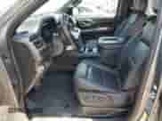 2022 Chevrolet Suburban Z71 с VIN 1GNSKDKDXNR331866, выставлен на аукционе Copart как лот 65722205 с пробегом 39 726 миль миль и Списание • Salvage title. История ставок и продаж доступна на DreamBid. Изображение 7.
