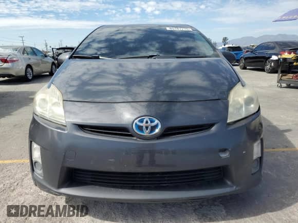 2011 Toyota Prius III with VIN JTDKN3DU3B1413150, listed as a Copart auction lot 85187275 with 324,611 mi miles and Salvage title. Bid and sale history available at DreamBid. Image 5.