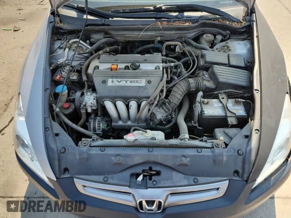 2005 Honda Accord EX-L с VIN 1HGCM55845A175352, выставлен на аукционе Copart как лот 71632835 с пробегом 154 180 миль миль и Списание • Salvage title. История ставок и продаж доступна на DreamBid. Изображение 11.