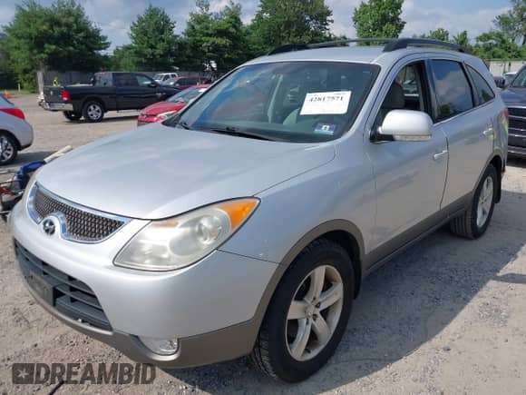 2008 Hyundai Veracruz GLS с VIN KM8NU73C38U075087, выставлен на аукционе IAAI как лот 42817571 с пробегом 185 379 миль миль и . История ставок и продаж доступна на DreamBid. Изображение 2.