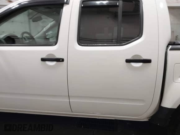 2019 Nissan Frontier SV z VIN 1N6AD0EV5KN773448, wystawiony jako IAAI lot #41611922 z przebiegiem 77 010 mil mil oraz . Historia ofert i sprzedaży dostępna na DreamBid. Obrazek 14.