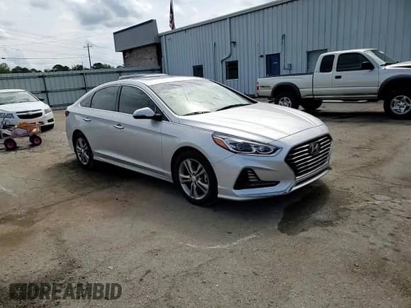 2018 Hyundai Sonata SEL z VIN 5NPE34AF0JH591006, wystawiony jako Copart lot #83996265 z przebiegiem 105 966 mil mil oraz Szkoda całkowita • Salvage title. Historia ofert i sprzedaży dostępna na DreamBid. Obrazek 13.