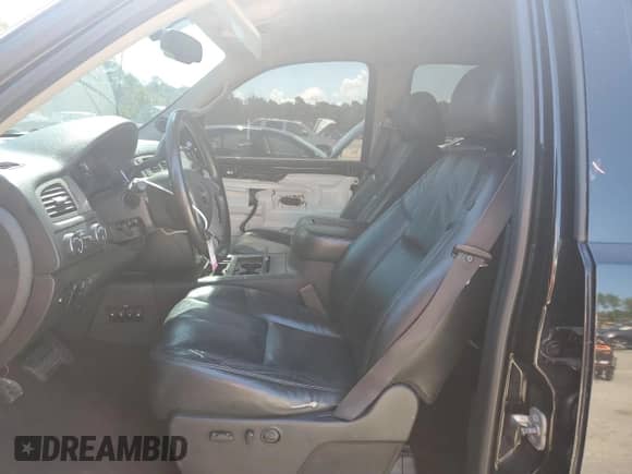 2011 GMC Sierra 1500 SLT z VIN 3GTP2WE38BG379942, wystawiony jako Copart lot #64593615 z przebiegiem 230 221 mil mil oraz Szkoda całkowita • Salvage title. Historia ofert i sprzedaży dostępna na DreamBid. Obrazek 7.