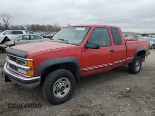 1997 Chevrolet Silverado 2500 с VIN 1GCGK29R2VE125419, выставлен на аукционе Copart как лот 80326894 с пробегом 222 259 миль миль и Списание • Salvage title. История ставок и продаж доступна на DreamBid. Изображение 1.