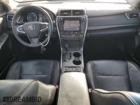 2017 Toyota Camry Hybrid LE с VIN 4T1BD1FK1HU217830, выставлен на аукционе Copart как лот 71991665 с пробегом 84 571 миль миль и Списание • Salvage title. История ставок и продаж доступна на DreamBid. Изображение 8.