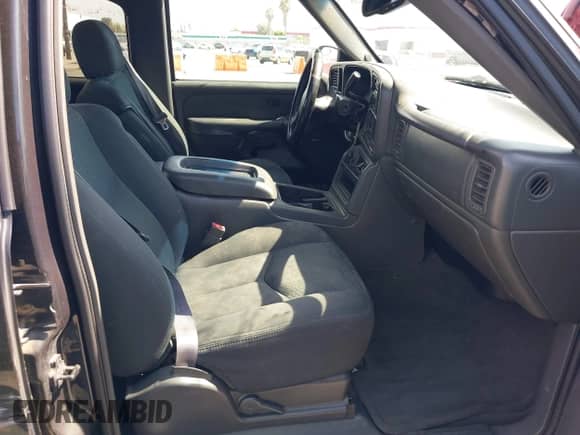 2004 Chevrolet Avalanche Z66 with VIN 3GNEC12TX4G166626, listed as a IAAI auction lot 43035205 with 166,158 mi miles and . Bid and sale history available at DreamBid. Image 5.