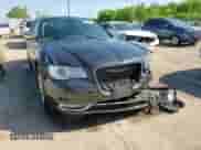 2017 Chrysler 300 C с VIN 2C3CCAKG1HH571271, выставлен на аукционе Copart как лот 56970365 с пробегом 86 929 миль миль и Списание • Salvage title. История ставок и продаж доступна на DreamBid. Изображение 13.