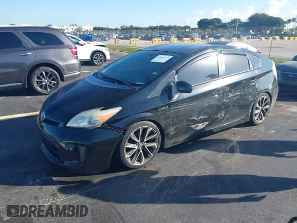 2014 Toyota Prius Four с VIN JTDKN3DU7E1794487, выставлен на аукционе IAAI как лот 43491433 с пробегом 314 867 миль миль и . История ставок и продаж доступна на DreamBid. Изображение 17.