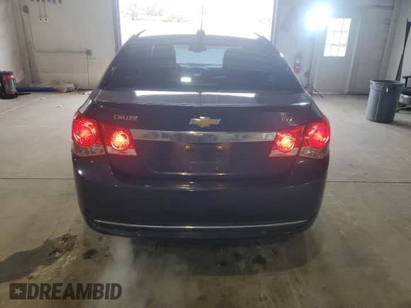 2015 Chevrolet Cruze LTZ with VIN 1G1PG5SB3F7189788, listed as a Copart auction lot 90267795 with 110,951 mi miles and Clean title. Bid and sale history available at DreamBid. Image 6.
