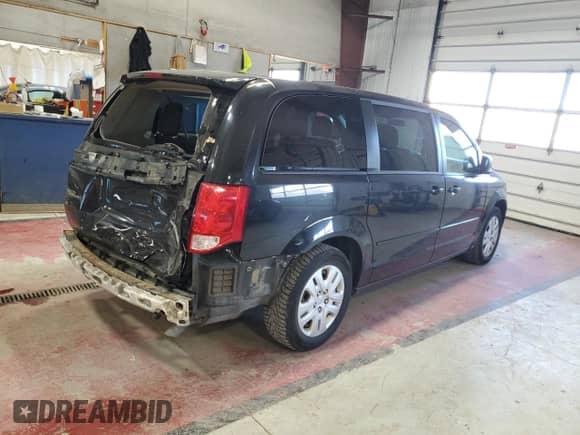 2017 Dodge Grand Caravan SE Plus with VIN 2C4RDGBG2HR567567, listed as a Copart auction lot 82450605 with 118,816 mi miles and Salvage title. Bid and sale history available at DreamBid. Image 3.