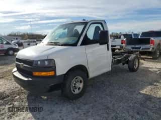 2021 Chevrolet Express Commercial z VIN 1GB0GRF75M1176907, wystawiony jako Copart lot #78645164 z przebiegiem 221 656 mil mil oraz Czysty tytuł • Clean title. Historia ofert i sprzedaży dostępna na DreamBid. Obrazek 1.