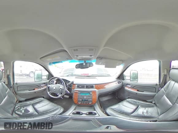 2007 Chevrolet Silverado 2500HD 2LT z VIN 1GCHK23697F504854, wystawiony jako Copart lot #58057985 z przebiegiem 269 143 mil mil oraz Szkoda całkowita • Salvage title. Historia ofert i sprzedaży dostępna na DreamBid. Obrazek 14.
