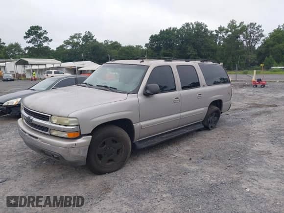 2004 Chevrolet Suburban LT с VIN 1GNEC16Z04J153140, выставлен на аукционе IAAI как лот 42945640 с пробегом 219 329 миль миль и . История ставок и продаж доступна на DreamBid. Изображение 2.