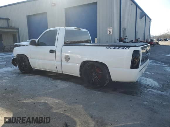 2007 Chevrolet Silverado 1500 Work Truck with VIN 1GCEC14X37Z162530, listed as a Copart auction lot 45347235 with 105,993 mi miles and Salvage title. Bid and sale history available at DreamBid. Image 2.