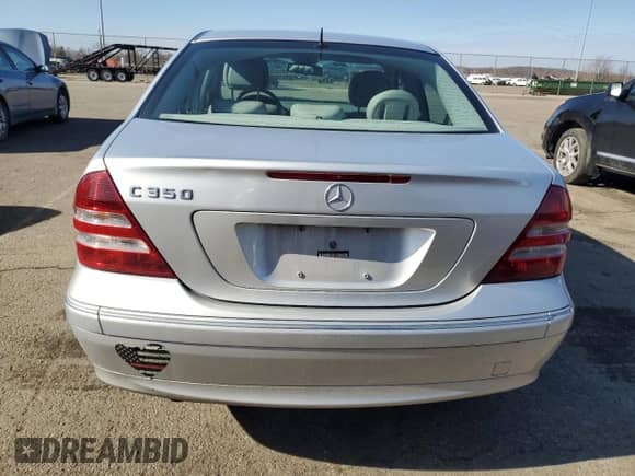 2006 Mercedes-Benz C 230 Sport с VIN WDBRF56H46F730658, выставлен на аукционе Copart как лот 44520115 с пробегом 200 746 миль миль и Списание • Salvage title. История ставок и продаж доступна на DreamBid. Изображение 6.