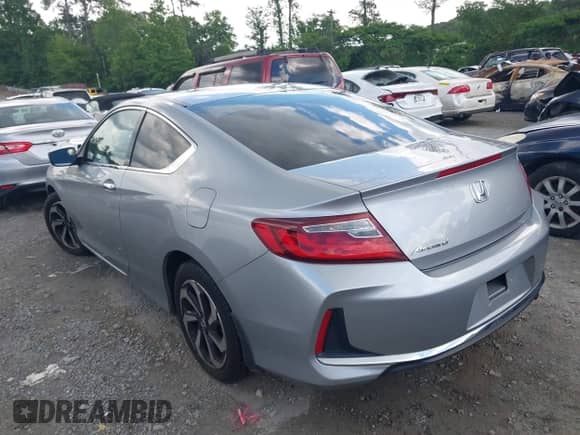 2017 Honda Accord LX-S с VIN 1HGCT1B32HA007248, выставлен на аукционе IAAI как лот 42255249 с пробегом 138 416 миль миль и . История ставок и продаж доступна на DreamBid. Изображение 3.