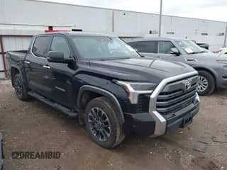 2024 Toyota Tundra Limited z VIN 5TFJA5DB2RX221405, wystawiony jako IAAI lot #41282249 z przebiegiem 8 954 mil mil oraz . Historia ofert i sprzedaży dostępna na DreamBid. Obrazek 1.