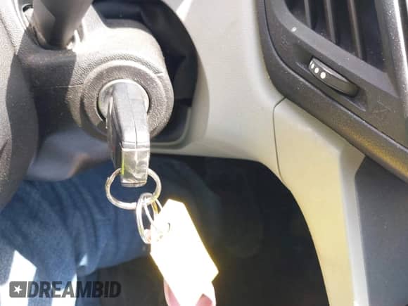 2013 Chevrolet Equinox LT with VIN 2GNFLPE31D6204999, listed as a IAAI auction lot 42005292 with 205,152 mi miles and . Bid and sale history available at DreamBid. Image 11.