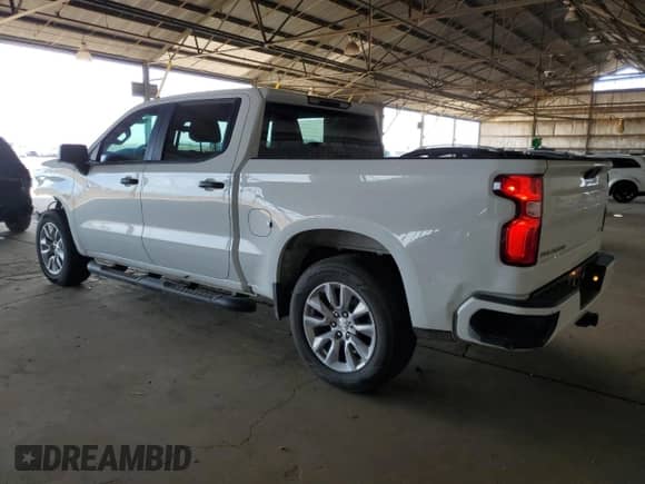2019 Chevrolet Silverado 1500 Custom with VIN 3GCPWBEHXKG150607, listed as a Copart auction lot 71481825 with 113,960 mi miles and Salvage title. Bid and sale history available at DreamBid. Image 2.