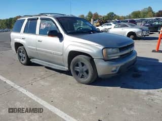 2002 Chevrolet TrailBlazer LT с VIN 1GNDT13S622187173, выставлен на аукционе IAAI как лот 43454684 с пробегом Не указан миль и . История ставок и продаж доступна на DreamBid. Изображение 1.