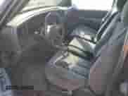 2005 Chevrolet Silverado 1500 Work Truck z VIN 1GCEC19V55Z327255, wystawiony jako Copart lot #71475115 z przebiegiem 211 799 mil mil oraz Szkoda całkowita • Salvage title. Historia ofert i sprzedaży dostępna na DreamBid. Obrazek 7.