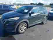 2017 Hyundai Tucson SE с VIN KM8J23A48HU385518, выставлен на аукционе IAAI как лот 43420369 с пробегом 94 070 миль миль и . История ставок и продаж доступна на DreamBid. Изображение 2.