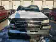 2006 Chevrolet Silverado 1500 Work Truck с VIN 3GCEK14V56G195822, выставлен на аукционе Copart как лот 41662095 с пробегом 236 950 миль миль и Списание • Salvage title. История ставок и продаж доступна на DreamBid. Изображение 5.