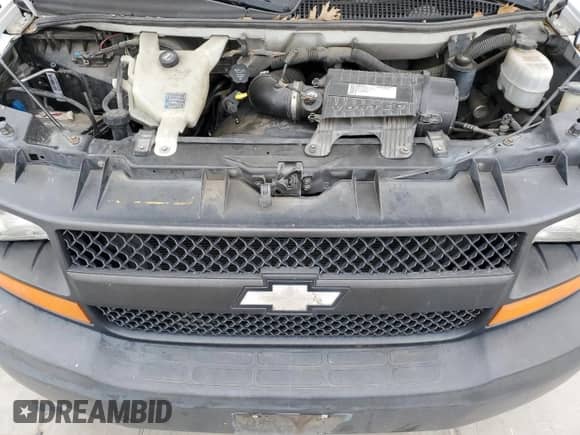 2009 Chevrolet Express Cargo с VIN 1GCFG15X791112979, выставлен на аукционе Copart как лот 41414065 с пробегом 243 463 миль миль и Списание • Salvage title. История ставок и продаж доступна на DreamBid. Изображение 12.