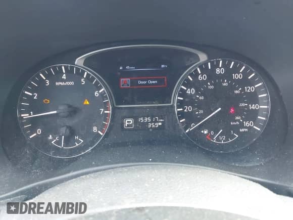 2014 Nissan Pathfinder S z VIN 5N1AR2MN5EC708015, wystawiony jako IAAI lot #43071734 z przebiegiem 153 517 mil mil oraz . Historia ofert i sprzedaży dostępna na DreamBid. Obrazek 7.